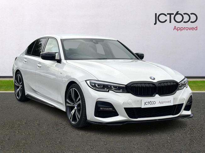 BMW 3 Series Photo 1