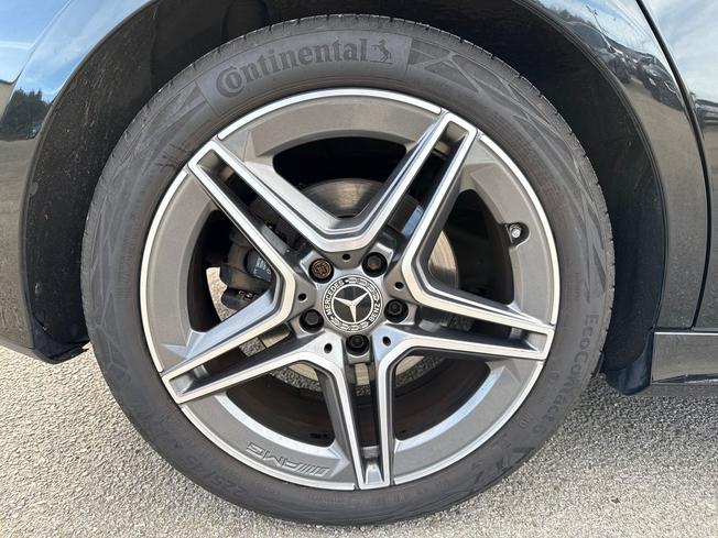 MERCEDES-BENZ A Class Photo 32