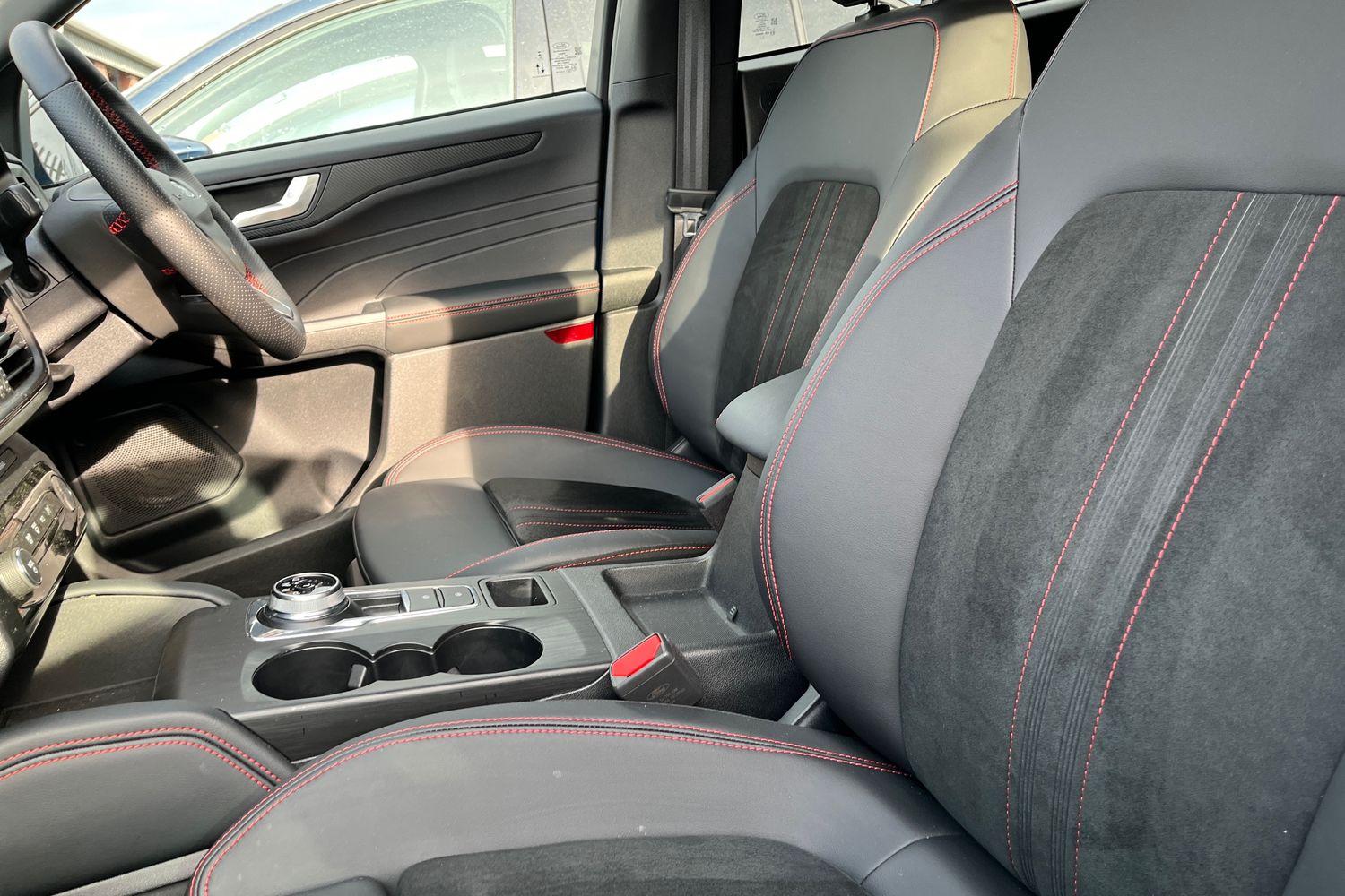 Ford Kuga Photo 18