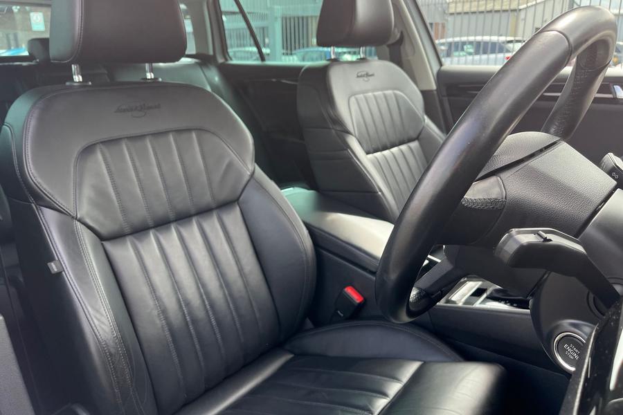 Skoda SUPERB Photo autoimg-def44d32b1318edb5fd73e42df242f1cdd0fa4a0.jpg