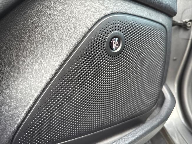 FORD Fiesta Photo 22