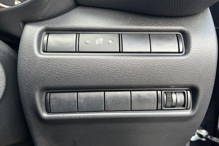 Nissan JUKE Photo autoimg-def50c37a87e6235cce509ed1dd94dba3fd0b02b.jpg