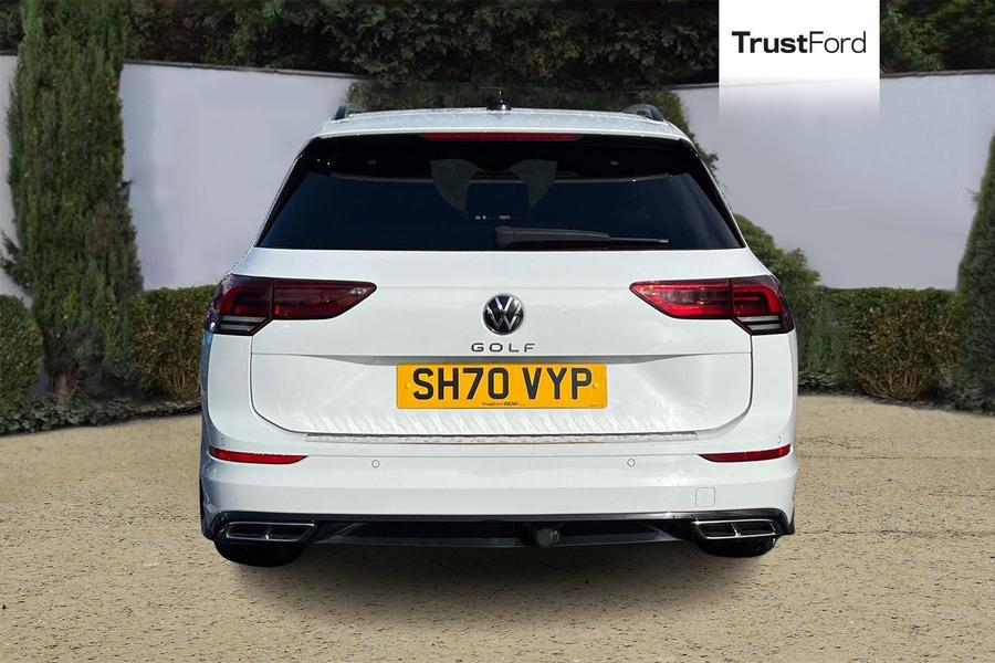 Volkswagen Golf Photo autoimg-defc9e8b354c5d352eeba6669dcbf247022f10d9.jpg