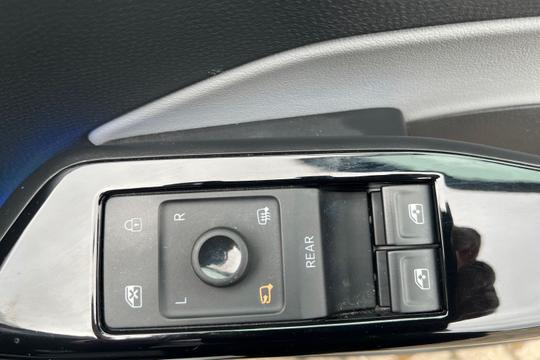 Volkswagen ID.3 Photo autoimg-defd3e2c3afe7b77ce7eb825fa449db1e5c670cf.jpg