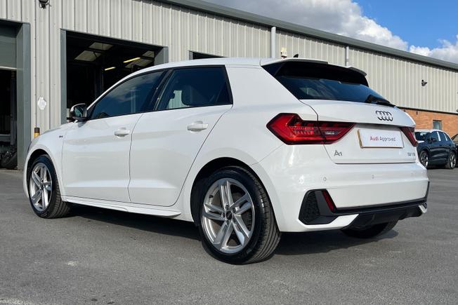 Audi A1 Photo 28