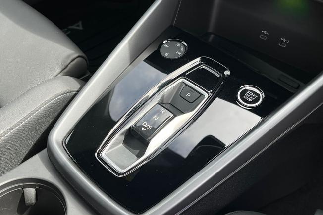 AUDI A3 Photo 35