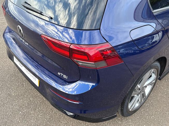 VOLKSWAGEN Golf Photo 22