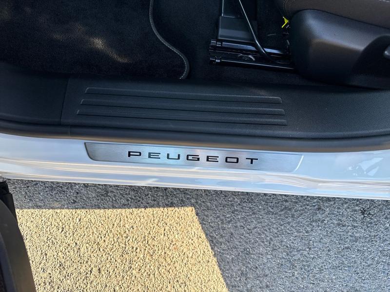 Used Peugeot 2008 KW25YNZ 44