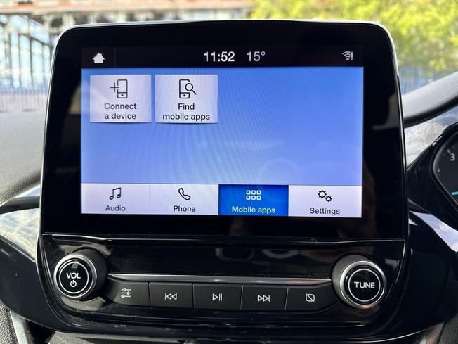 FORD Fiesta Photo 36