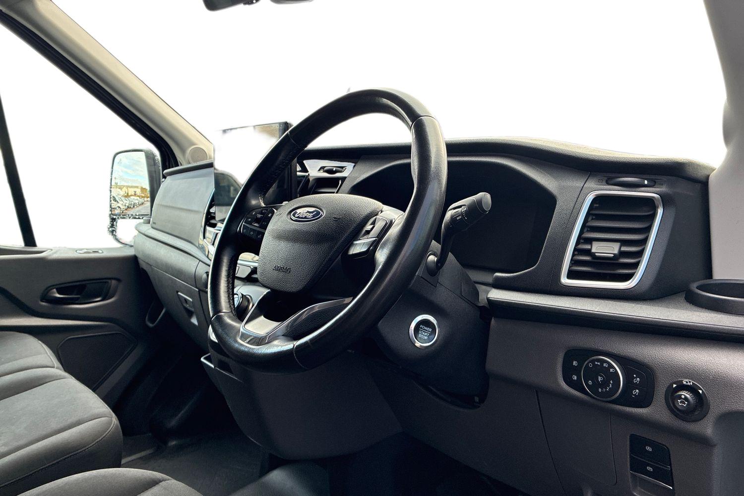 Ford TRANSIT Photo 13