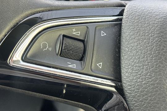 Skoda Karoq Photo autoimg-df0d9604287acdb90a64503ccc60420e53992e11.jpg