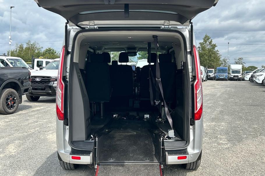 Used Ford TOURNEO CUSTOM SD71UMU 7