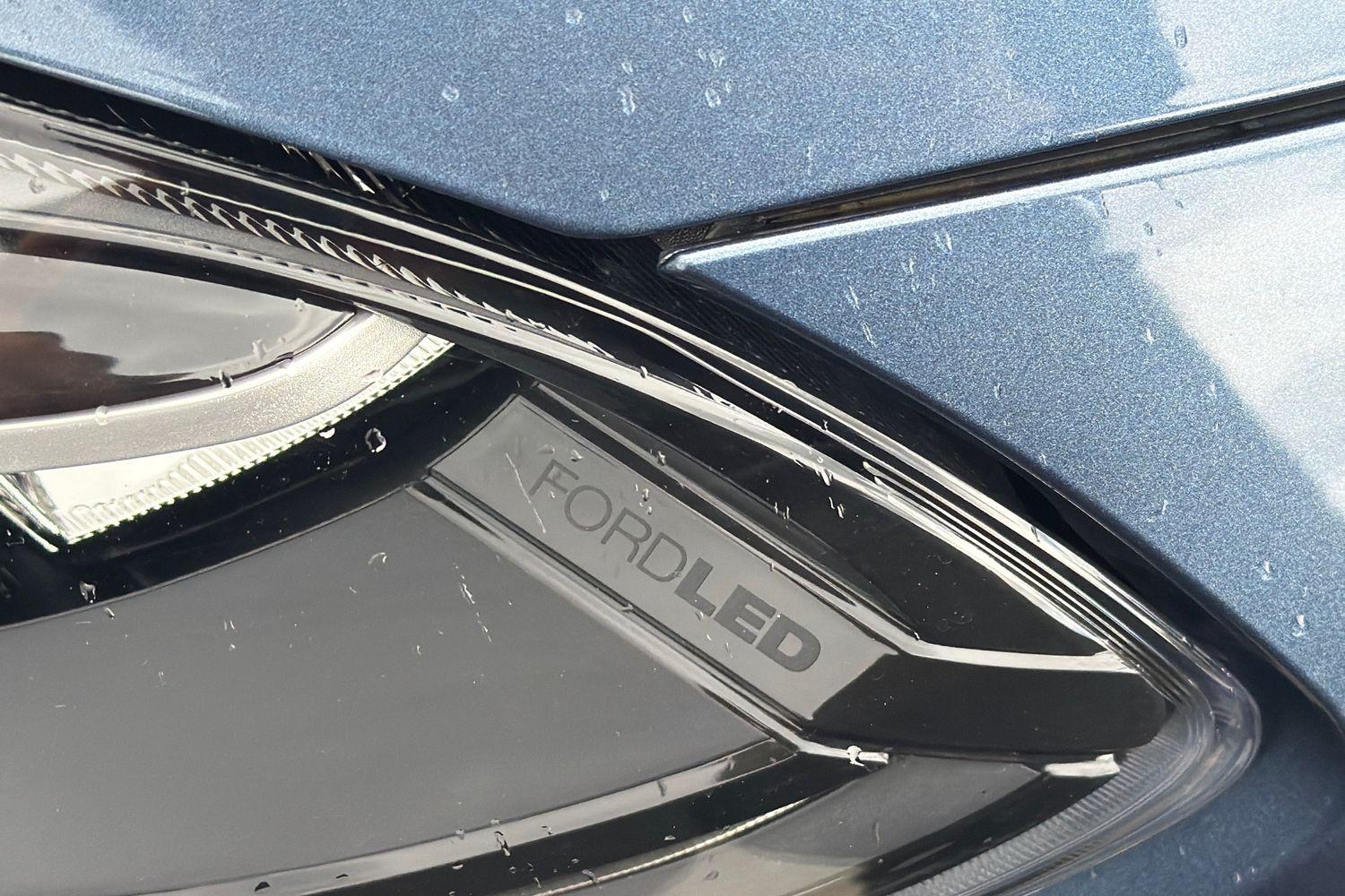 Ford FIESTA Photo 22