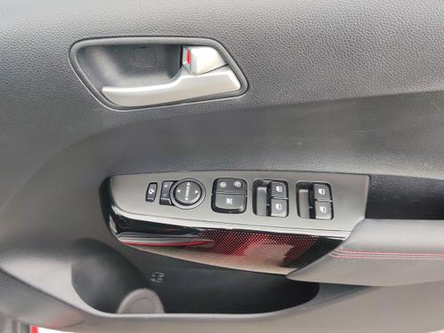 Kia PICANTO Photo autoimg-df16bdf3c96afd076f4b0c54ae88c05bc3fe3a36.jpg