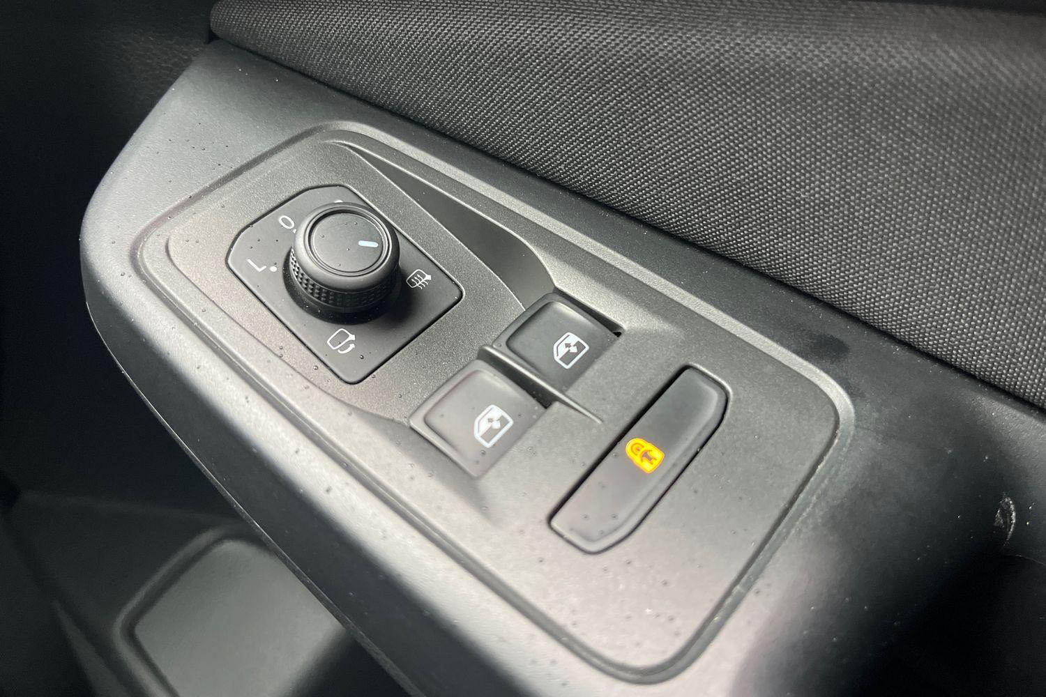 Ford TOURNEO CONNECT Photo 15