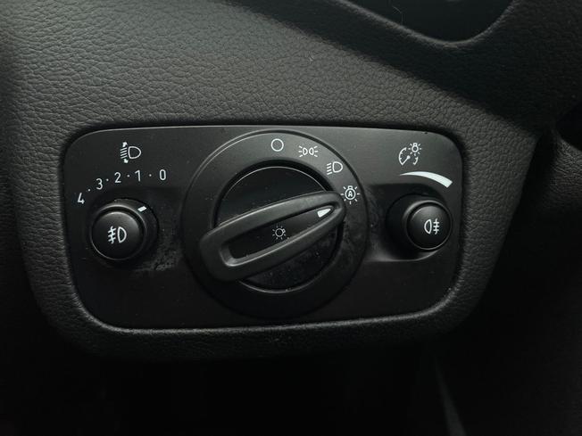 FORD Kuga Photo 30