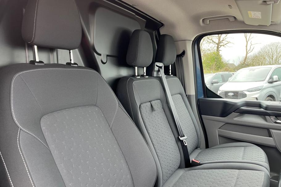Used Ford TRANSIT CUSTOM WV75YOF 11