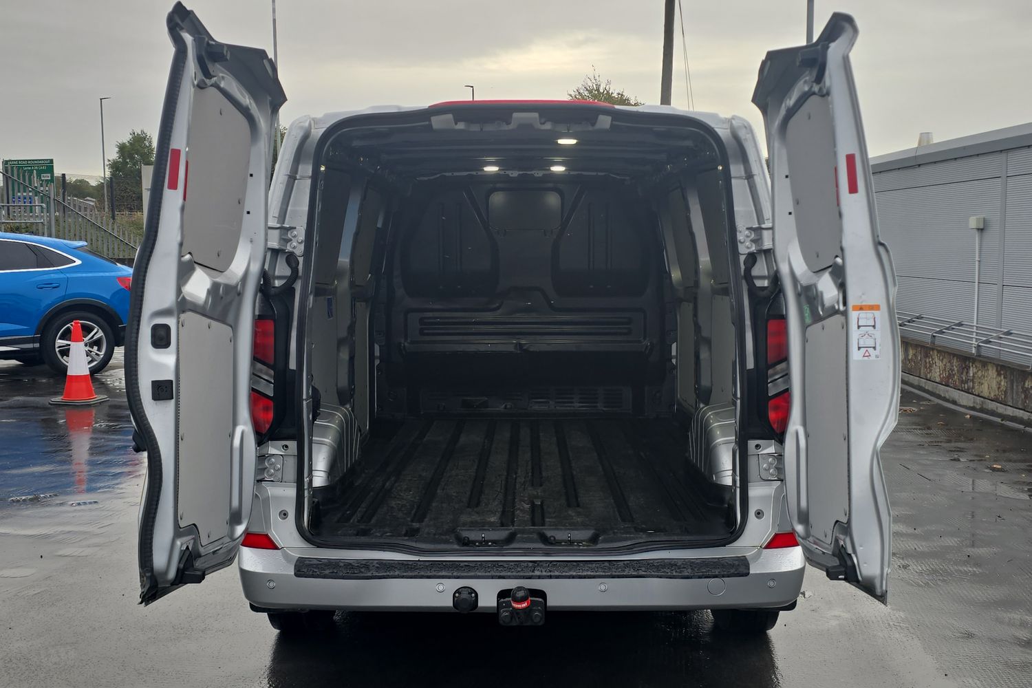 Ford TRANSIT CUSTOM Photo 5