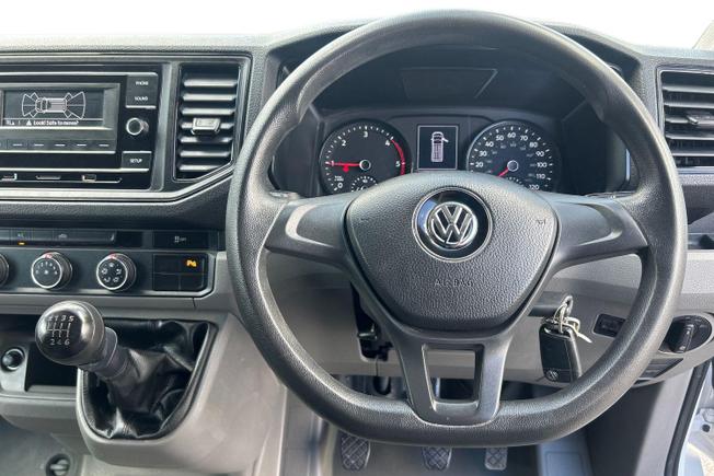 VOLKSWAGEN Crafter Photo 11