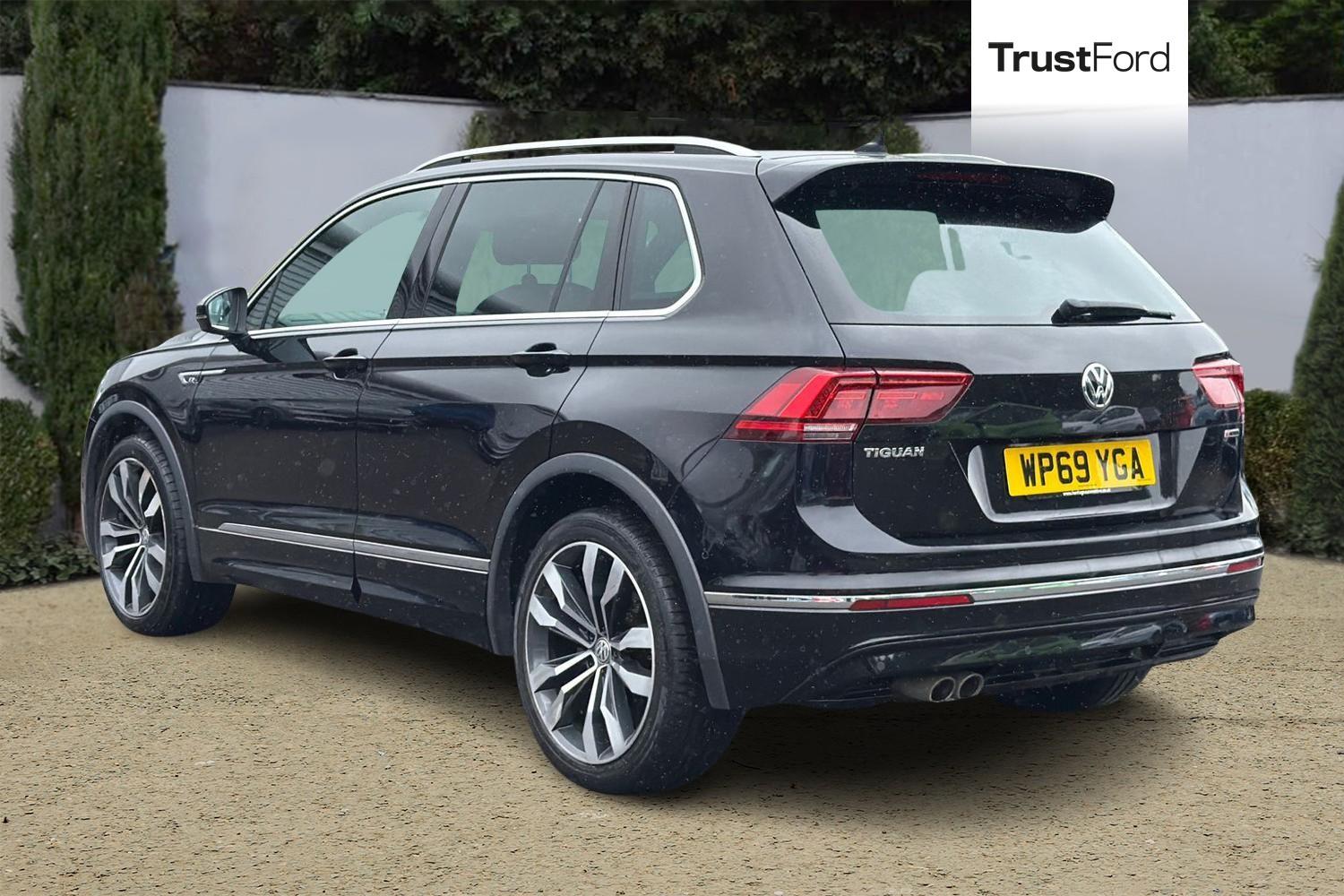 Volkswagen TIGUAN Photo 1