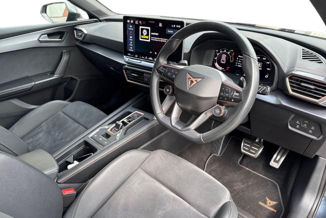 CUPRA Leon Photo 6