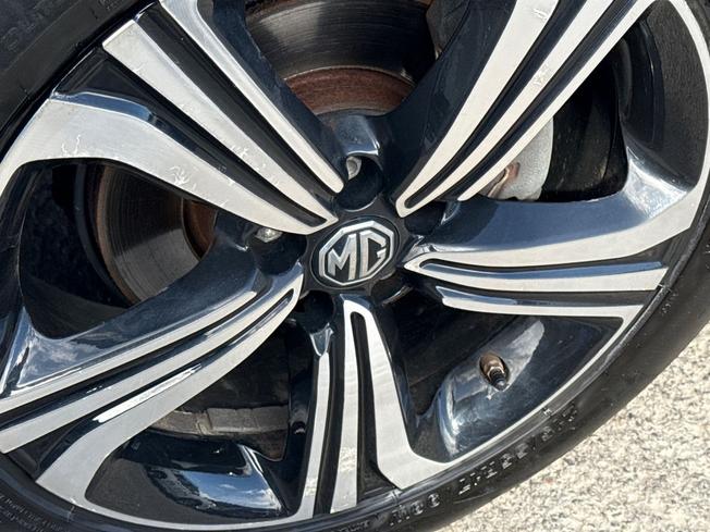 MG MG ZS Photo 24