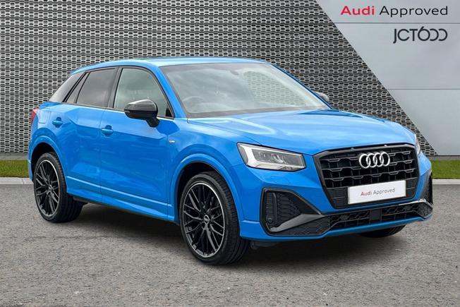 AUDI Q2 Photo 1