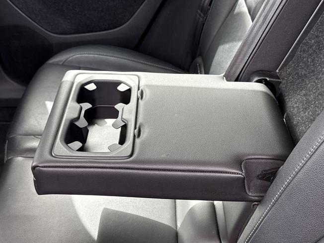 VOLVO Xc40 Photo 44