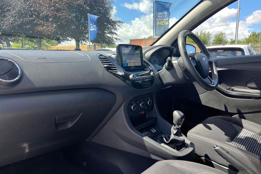 Ford Ka+ Photo autoimg-df32a4e129643946074df2ed26cfc3a8bc7a5fc6.jpg