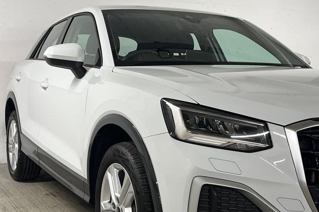 AUDI Q2 Photo 38