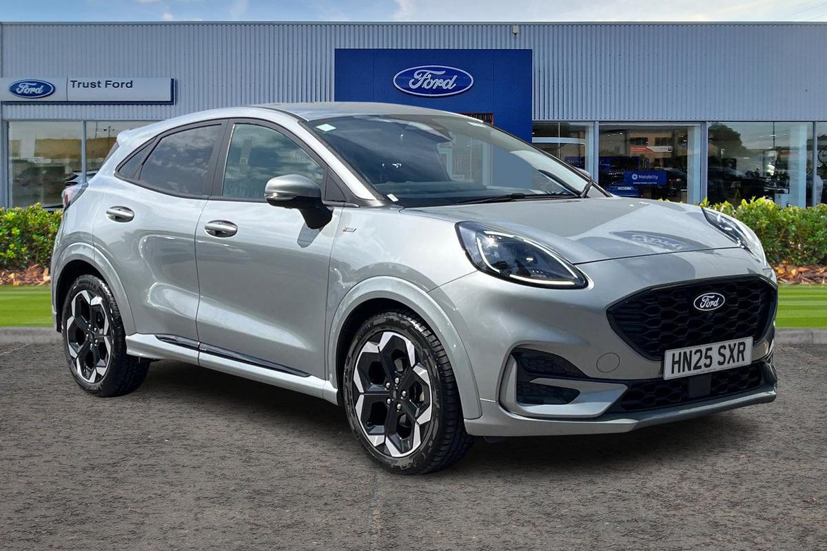 Ford Puma listing photo