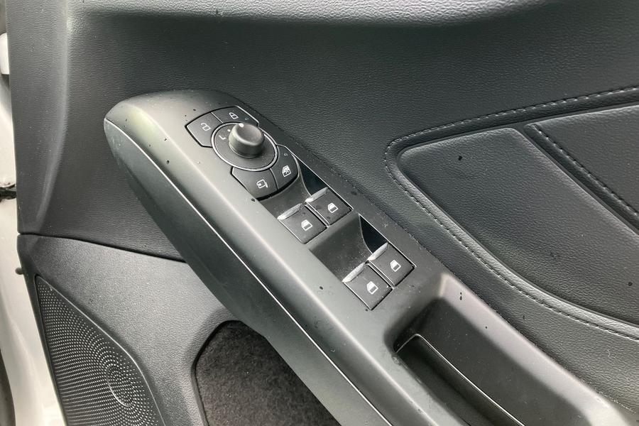 Ford FOCUS Photo autoimg-df3bd97e092358ec40bf668839a6384c90dc8961.jpg