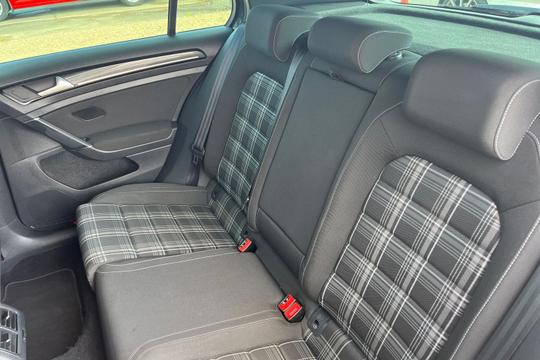 Volkswagen Golf Photo autoimg-df3dbfc732d2cfb23733fd4578276575a9a2453f.jpg