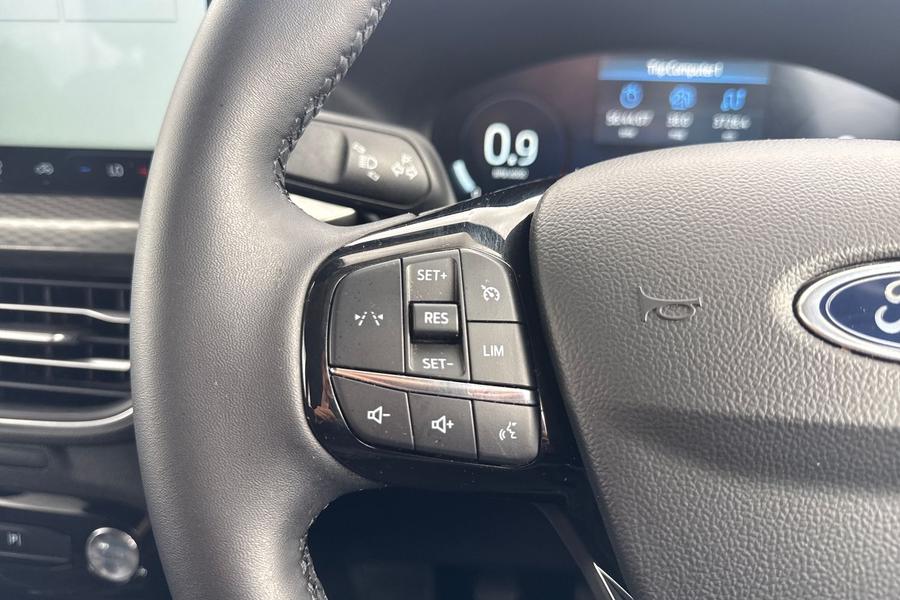 Ford KUGA Photo autoimg-df44e1e77814a04c60f6879e02ebfff10830a52d.jpg