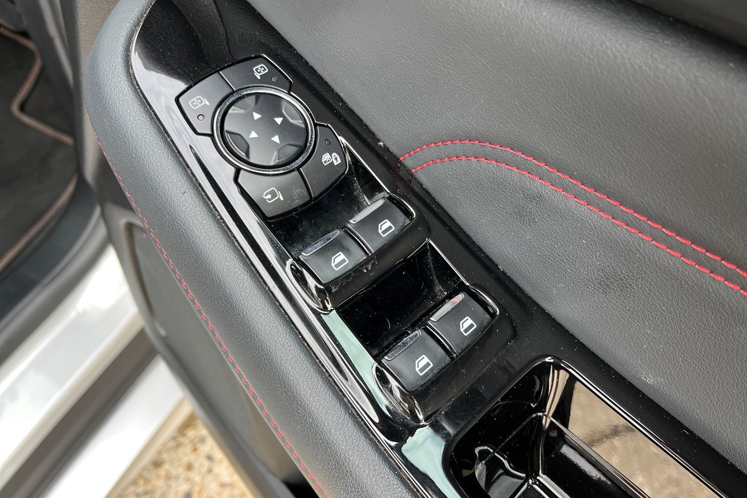 Ford S-Max Photo 15