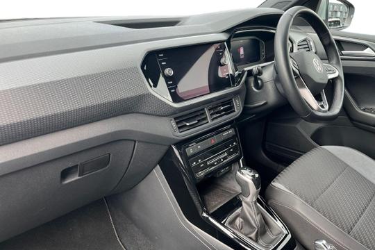 Volkswagen T-cross Photo autoimg-df472d4b3378cff58d1cb7fddf08a4ffc4744230.jpg