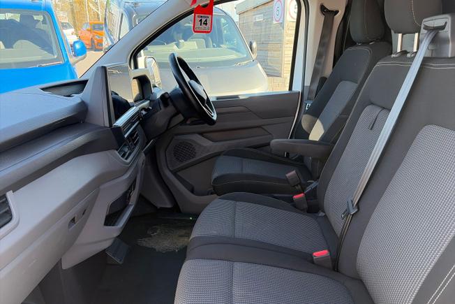 VOLKSWAGEN Transporter Photo 35