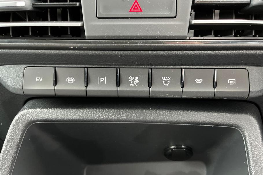 Used Ford TRANSIT CONNECT WV75YRA 31