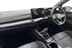 VOLKSWAGEN Golf Photo 2