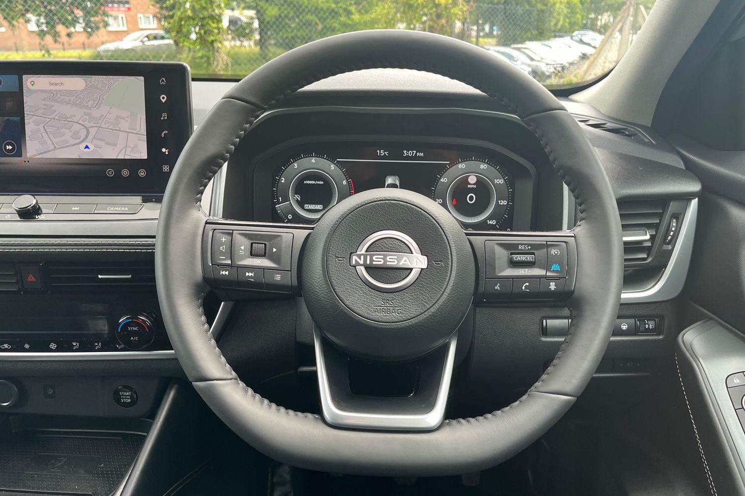 Nissan QASHQAI Photo 11