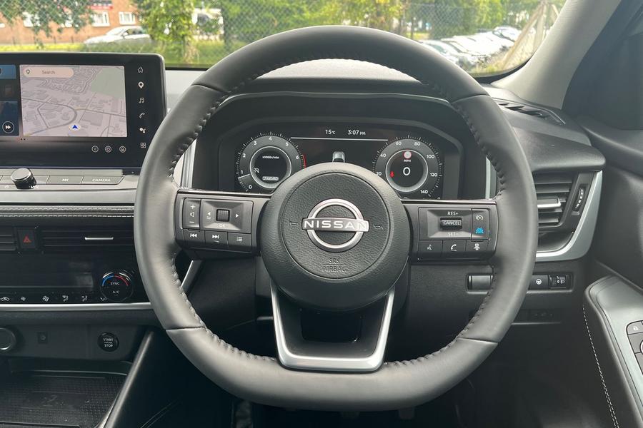 Nissan QASHQAI Photo autoimg-df5bbc7f8fe4150bd4d0da3ce10b04d6a194fae0.jpg