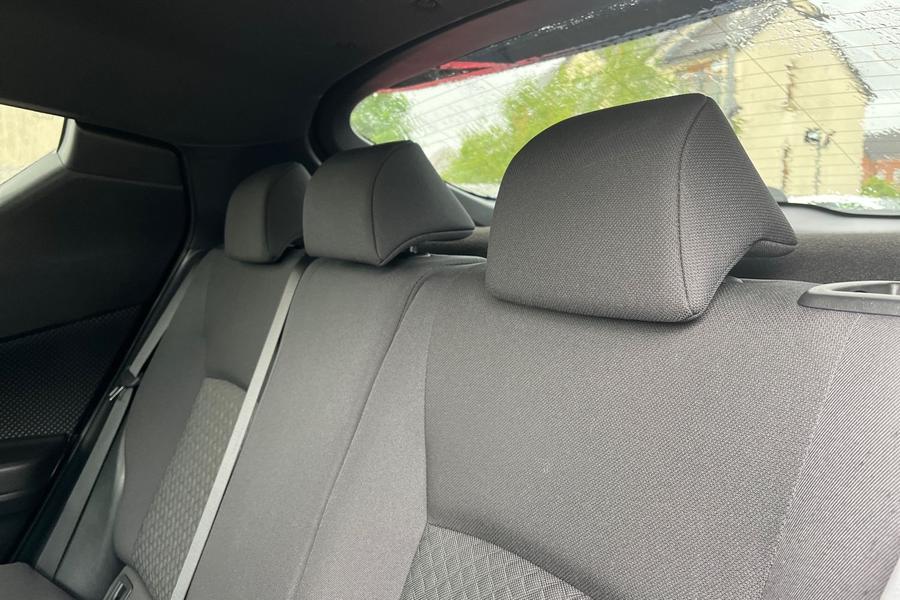 Toyota C-HR Photo autoimg-df5cdda2a19023f9cbc8b5bbab14bb1ea2d719ba.jpg