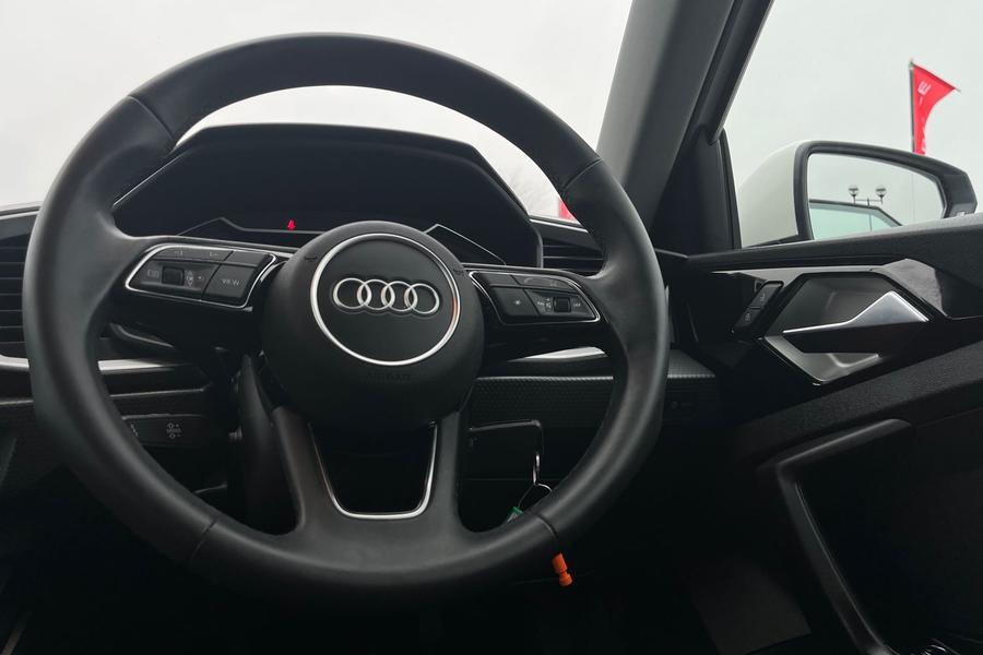 Audi A1 Photo autoimg-df63c799c62591ffacc4dfc582908b4d81bbb748.jpg