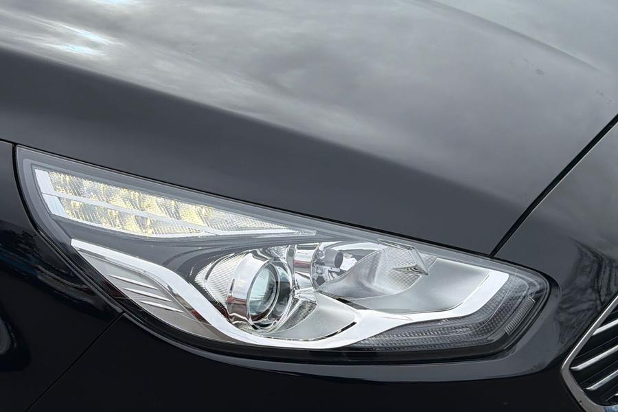 Ford S-MAX Photo autoimg-df666a37e54387cd28f6530a6f472ab5eb129ddb.jpg