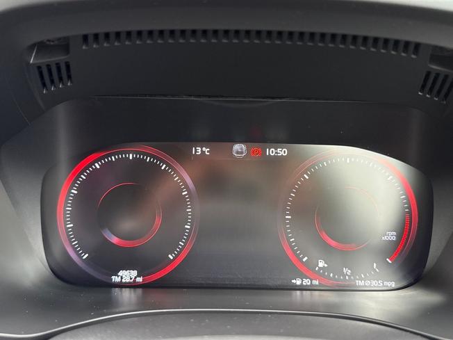 VOLVO XC60 Photo 15