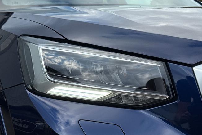 AUDI SQ2 Photo 19