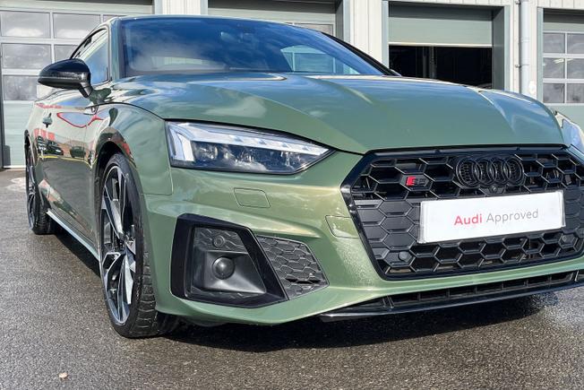 AUDI S5 Photo 19