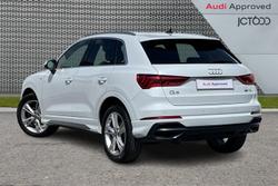 AUDI Q3 Photo 3