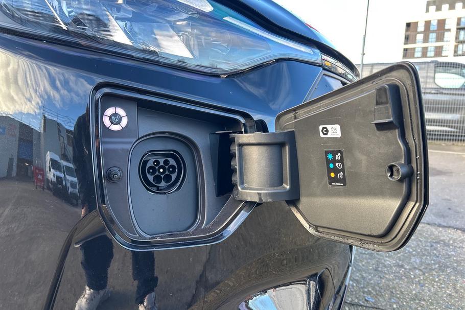 Used Ford TRANSIT CUSTOM 25