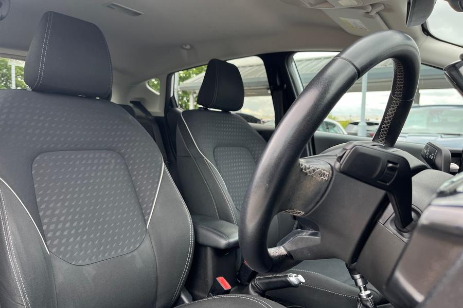 Ford Fiesta Photo autoimg-df71542bfe72b75d4a5fa088fd1c558ec970d4db.jpg